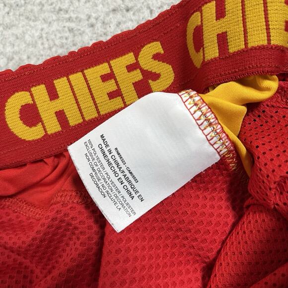 Kansas City Chiefs Shorts Mens Medium Nike Training On Field Football Team NFL - Picture 11 of 14